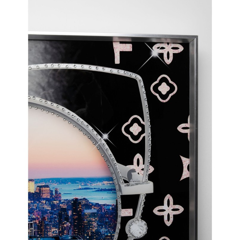 Framed poster woman with glasses - NY View - Kare Design