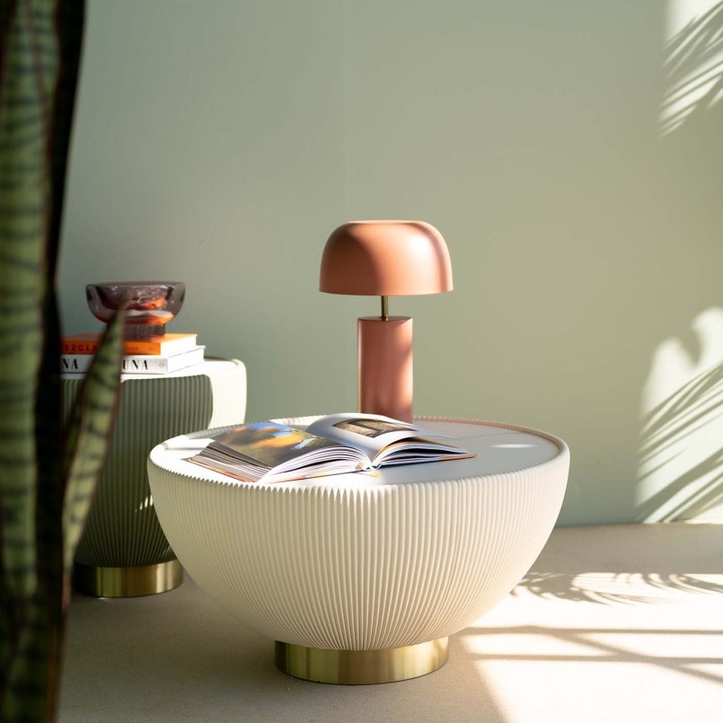 Retro pink table lamp - Loungy - Kare Design