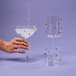 Veelkleurige 3D wijnglazen - Party Dots - Kare Design