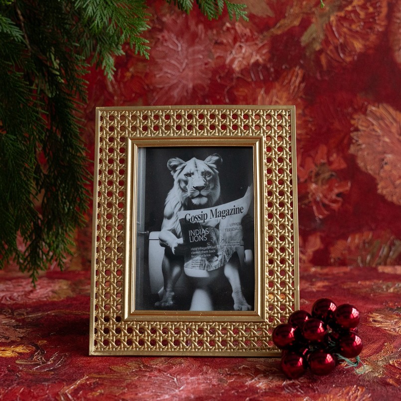 Golden photo frame - Holes - Kare Design