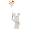 Decorating a graffiti bear with a balloon - Kare Design