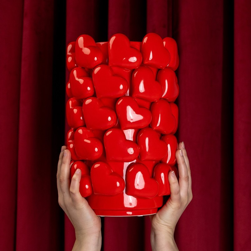 Porcelain red hearts vase - Kare Design