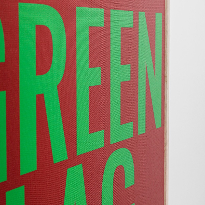 Green and purple chalkboard - Green Flag - Kare Design