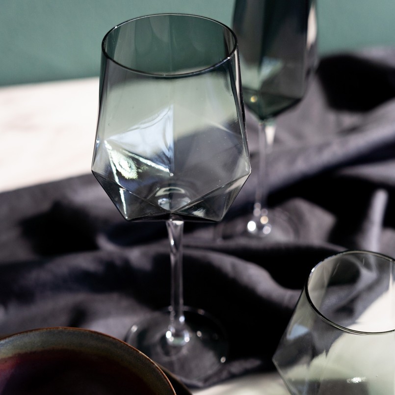 Wijnglazen gerookt glas - Diamant - Kare Design