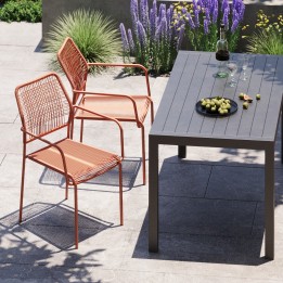 Tuinstoel met armleuningen Madagascar rood Kare Design