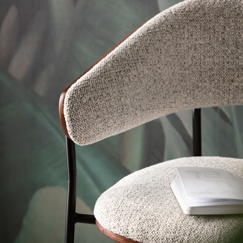 Stoel met armleuningen Cindy walnoot Kare Design
