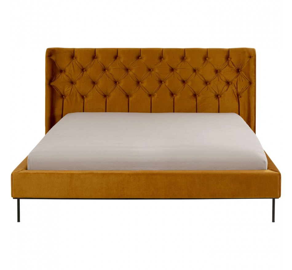 Bed Audrey 180x200cm fluweel oker Kare Design