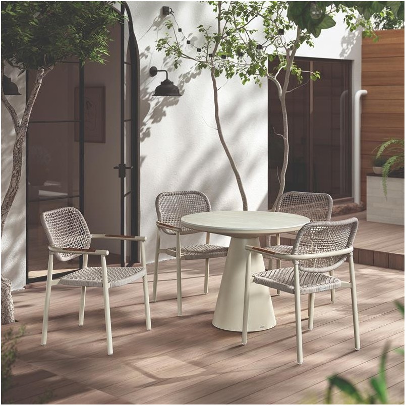 Outdoor chair with armrests Midleton Gescova