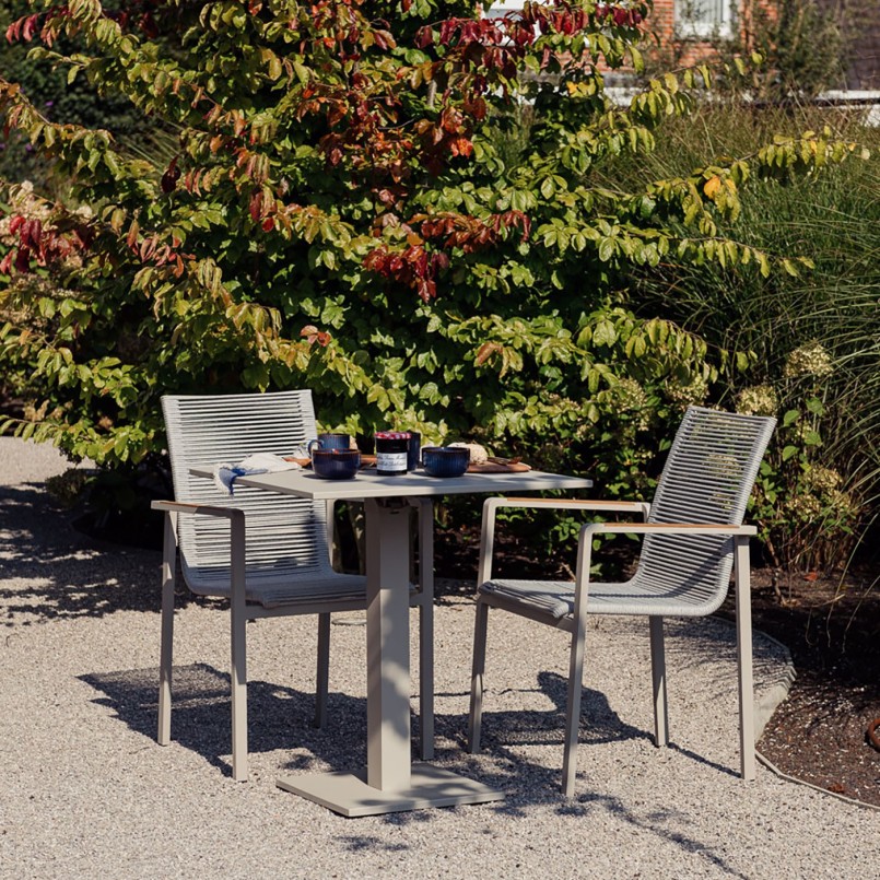Outdoor chair with armrests Aruba grey and teak Gescova