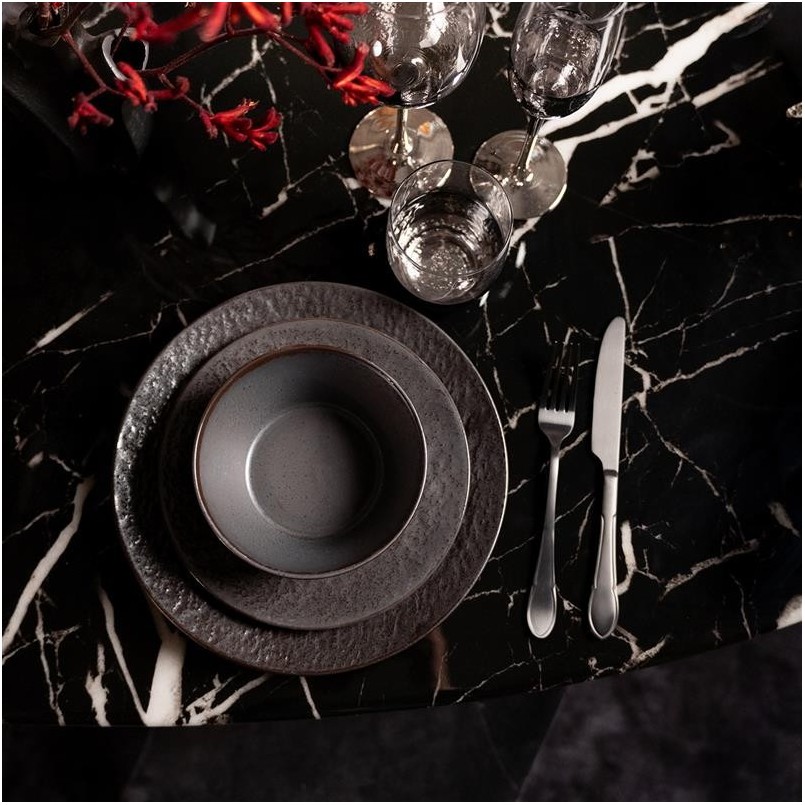 Black plates set of 4 in stoneware - Cosmsos - Kare Design