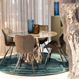 Grijze ronde tafel van mineraalmarmer - Amorra - Kare Design