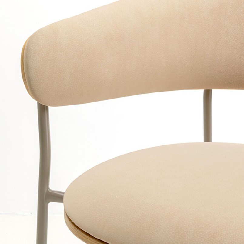 Chair with armrests Cindy oak Kare Design