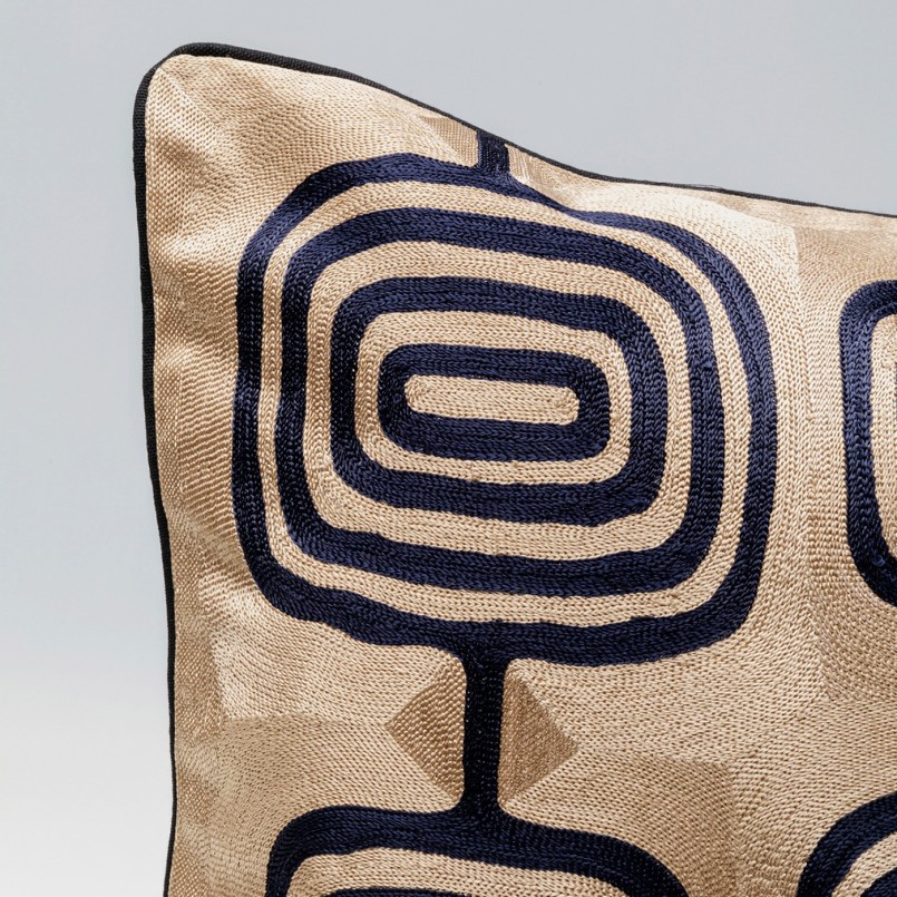 Taupe en zwart kussen - Catena - Kare Design