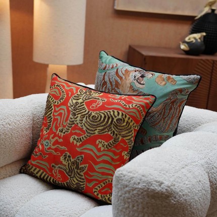 Cushion orange tigers Kare Design