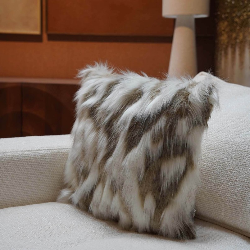 Cushion Shaky white Kare Design