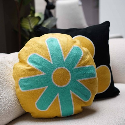 Kussen Icon zon geel en turkoois Kare Design